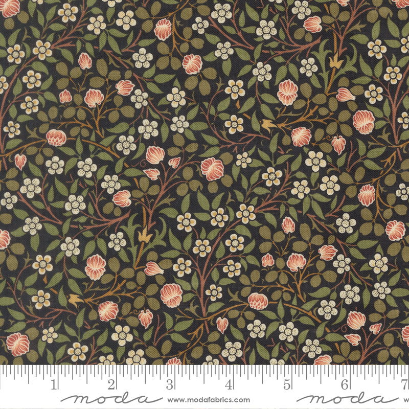 Morris Muse Ebony Clover Small Floral scale