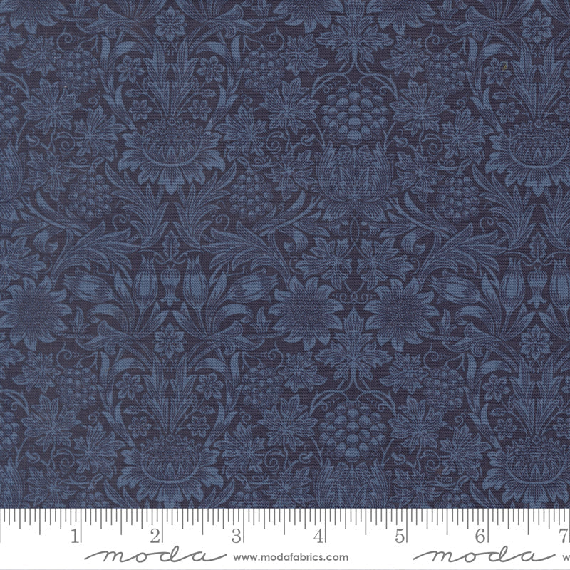 Morris Muse Twilight Sunflower Damask scale