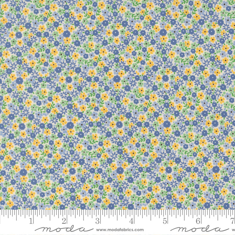 30s Playtime Cute Calico Aloe by Linzee McCray for Moda Fabrics 23374-26 scale