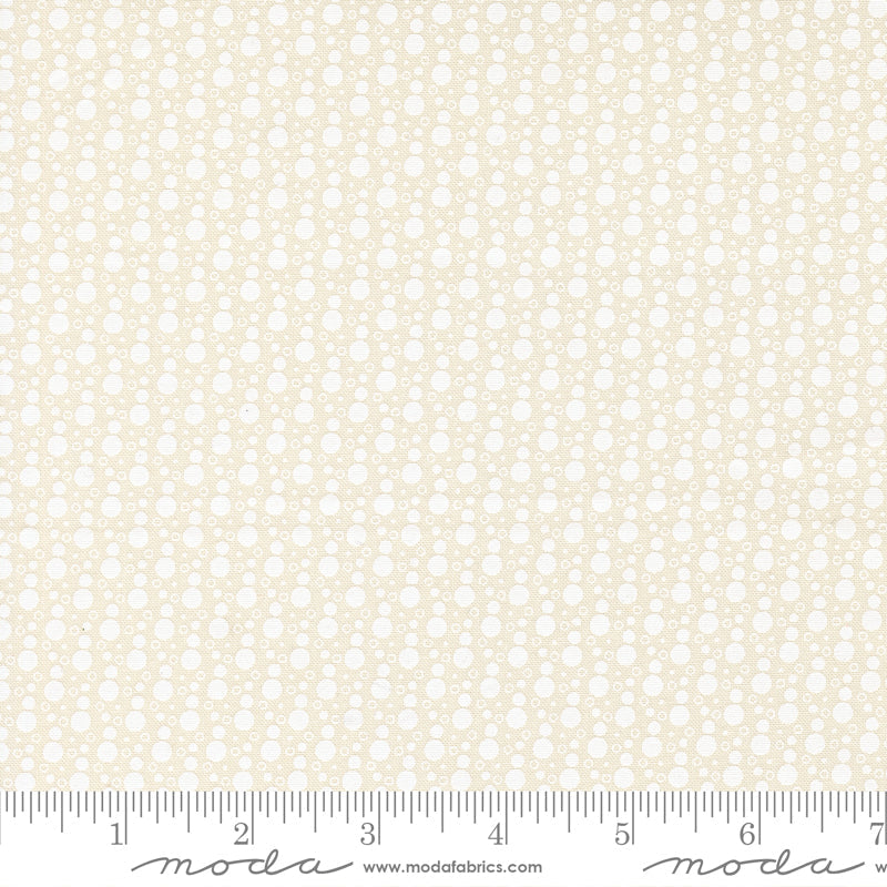 30s Playtime Bubbly Dots Dots Eggshell White by Linzee McCray for Moda Fabrics 23376-21 scale