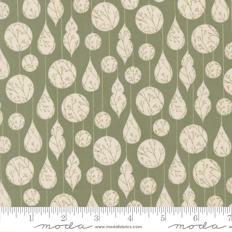 Gingerbread Lane Crystal Ornaments Novelty Mistletoe by Kileys Quilt Room for Moda Fabrics 26151-13 scale