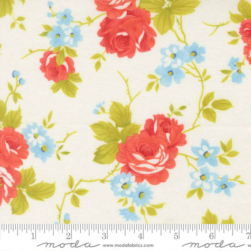 Rosie Country Rose Florals Whipped Cream scale