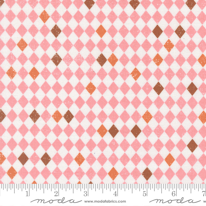 Purrs And Boos Harlequin Diamonds Blenders Candy by Elena Amo for Moda Fabrics 39067-11 scale