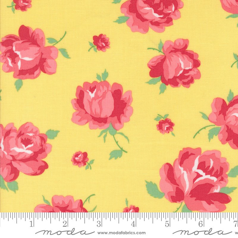 Summertime Bold Red Roses Sunshine by Camille Roskelley for Moda Fabrics 55320-16 scale