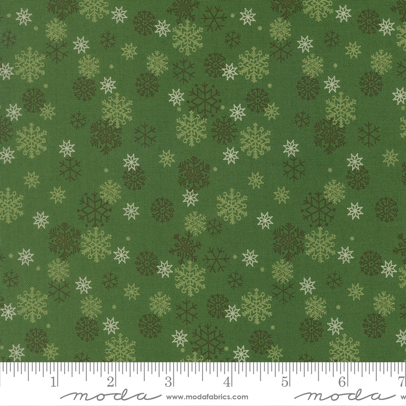 Holiday Cheer Snow Flurry Blenders Snowflake Evergreen by Stacy Lest Hsu for Moda Fabrics 20976-14 scale