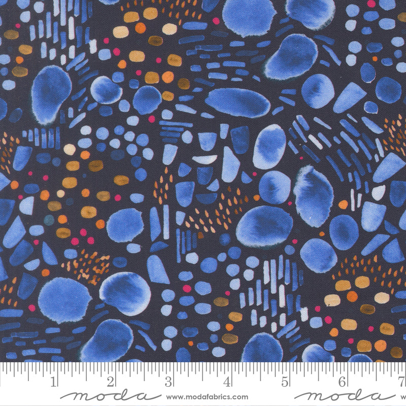 Northern Brights Lake Pebbles Blenders Watercolor Night Sky by Amarilys Henderson for Moda Fabrics 21858-14 scale