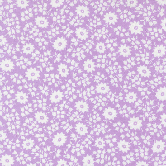 30s Paytime Perky Posies Florals Lilac by Linzee McCray for Moda Fabrics 23372-12