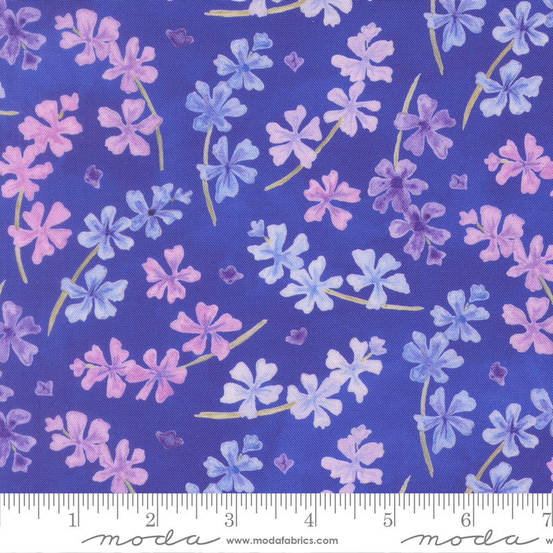 Delphinium Lilac Florals AGAPANTHUS by Janet Clare for Moda 24651-15 scale