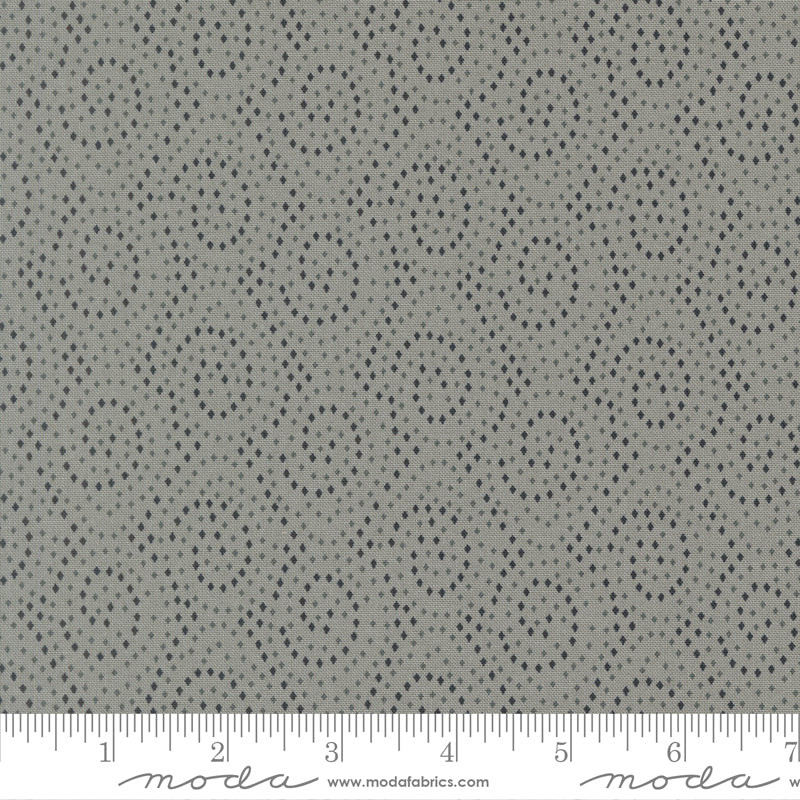 Arabesque Tranquil Blenders Dots Sky by Studio M for Moda 33836-15 scale