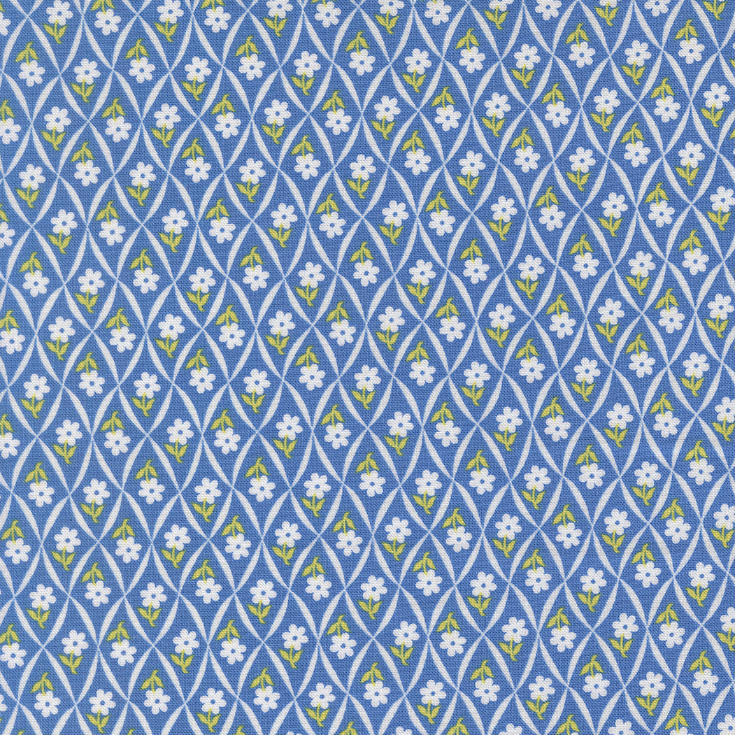 Rosie Climbing Daisy Blueberry by Fig Tree Co for Moda