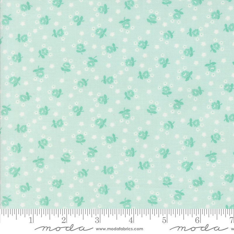 Summertime Fairground Small Floral Ice by Camille Roskelley for Moda Fabrics 55328-18 scale