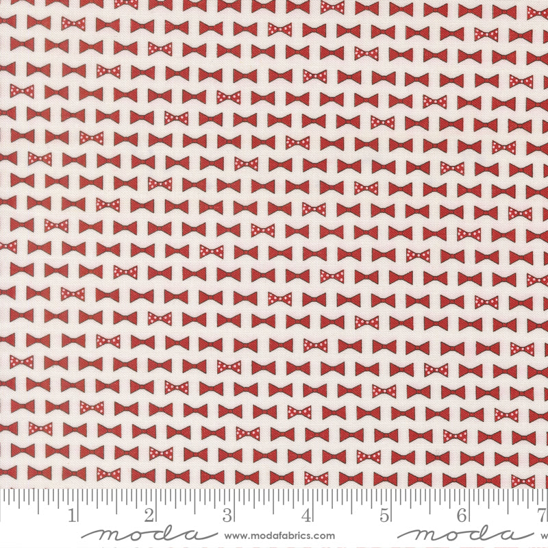 Independence Day Bowties Novelty VANILLA RED by Sweetwater for Moda 55725-23 scale