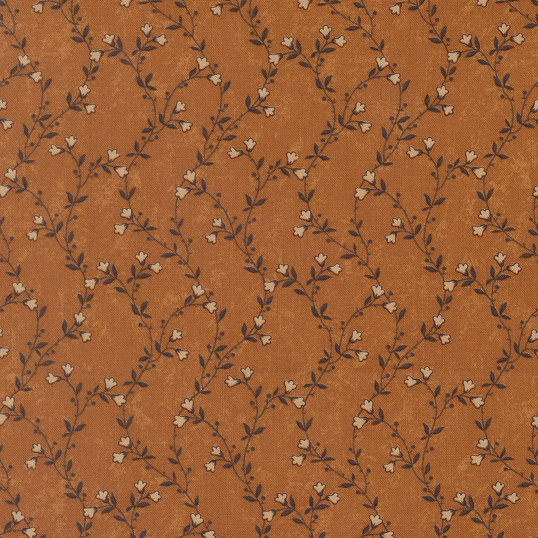 Quail Run Amber Creeping Vine Florals 
