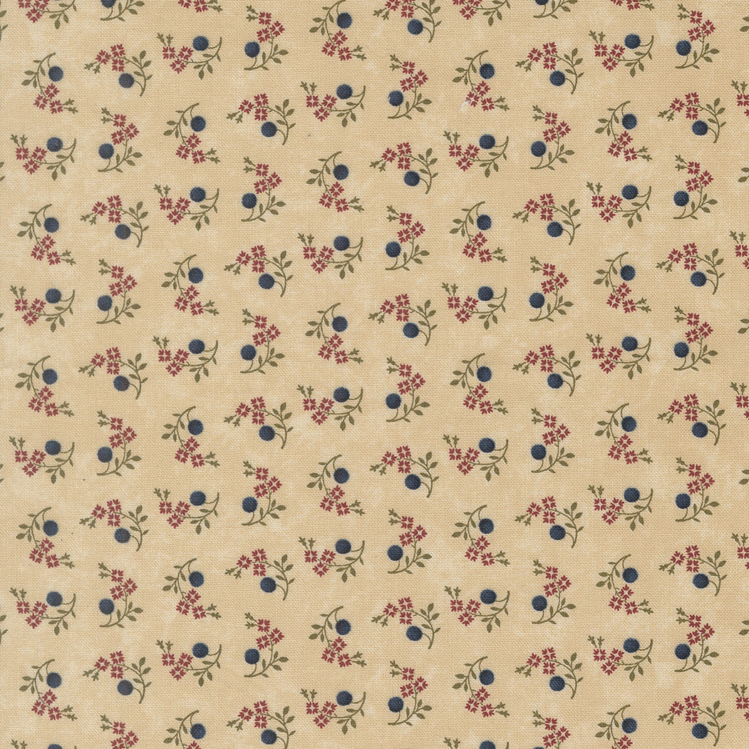 Quail Run Multi Tan Blooms and Berries Small Floral