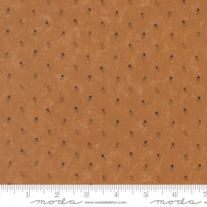 Quail Run Amber Triangle Dot Blenders scale