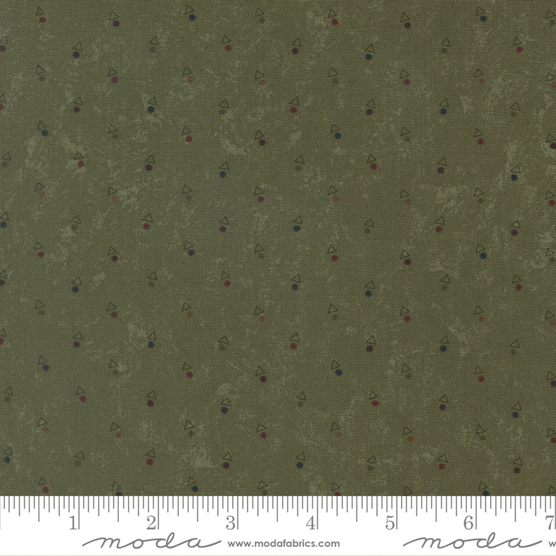 Quail Run Grass Triangle Dot Blenders scale