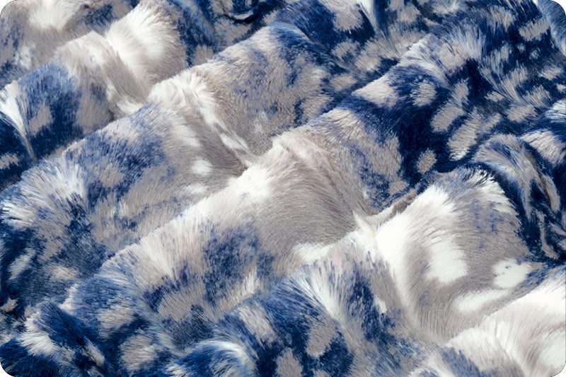 Luxe Cuddle Fawn Navy Fabric